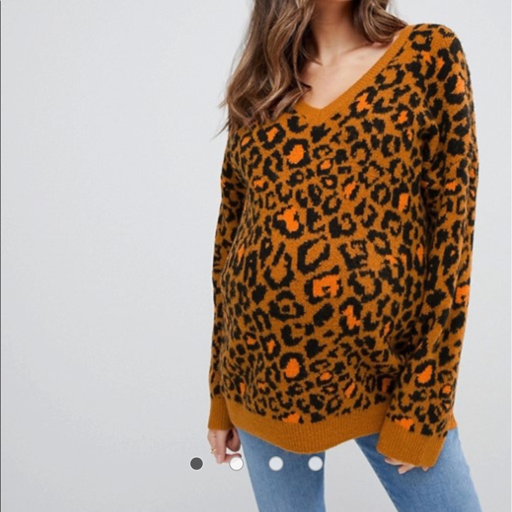 Maternity sweater